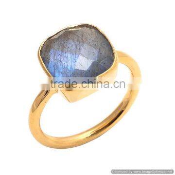 Labradorite Ring, Sale!!, Labradorite Square Ring, Labradorite Gold Ring, Cushion Cut Ring, Labradorite Stackable Gold Ring