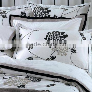 Fashion Bedding / Isadore Collection/ Charcoal