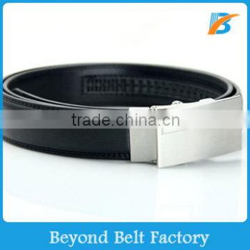 Beyond Men's 1-3/16" Black Cowhide Leather Ratchet Belt with Automatic Buckle