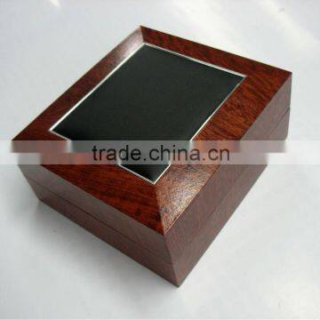 Watch box
