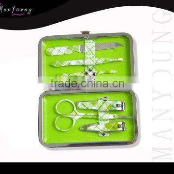 China manufacturer manicure set