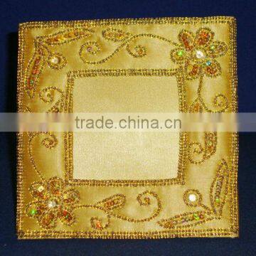 Home Decorative Photo Frame , Zari Hand Embroidery Frame