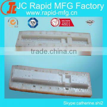 Custom silicone moulds for vacuum casting rapid prototypes