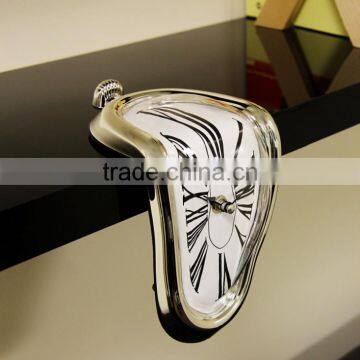 Creative L Shape Curving Wall Clock, Fashion Melting Clock, Roman Number Clock photo-4
