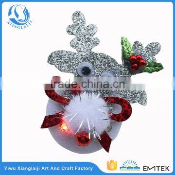 Christmas novelty led light up flashing reindeer plastic lapel pin