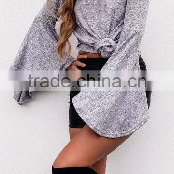 Runwaylover EY2346B New Style 2017 Ladies Fashion Flare Sleeve Knitted Turtleneck Blouse photo-2