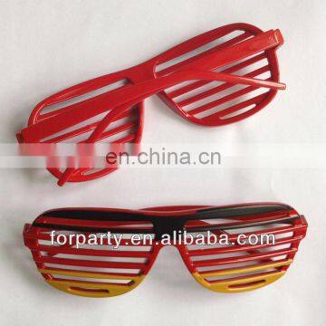 SGN-0669 Football fans shutter shades glasses