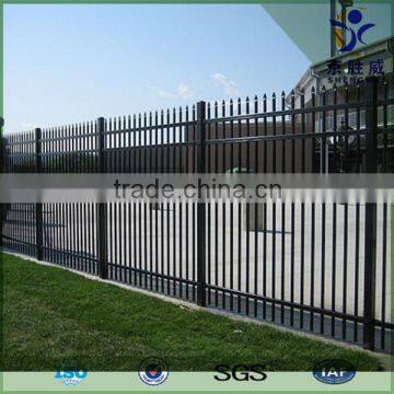 Tubular steel fence