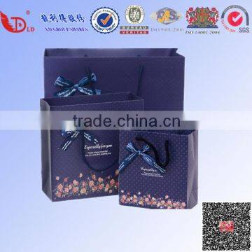 Custom printed logo christmas paper shopping bags with best price