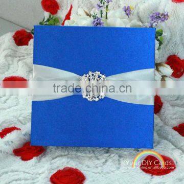 Wholesale elegant silk wedding invitation box with buckle
