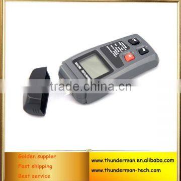 Digital wood moisture meter with 2 pin steel probe for testing moisture