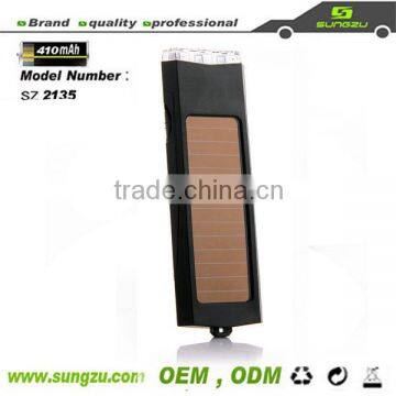 cheap and good quality LED solar flashlight/emergency charger by China manufacturer