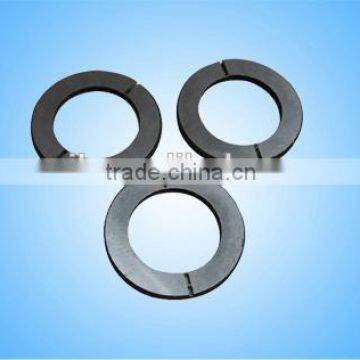 Axle box linkage lock plate