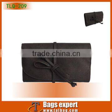 Fashionable jewelry roll bag with watch pockets