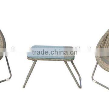 Best Selling Stackable UV- Resistant Waterproof Garden Furniture Folding Rattan Bistro Set