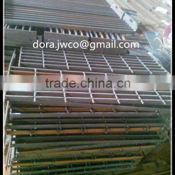 galvanized outdoor metal steps