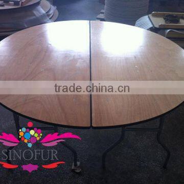 half round banquet tables