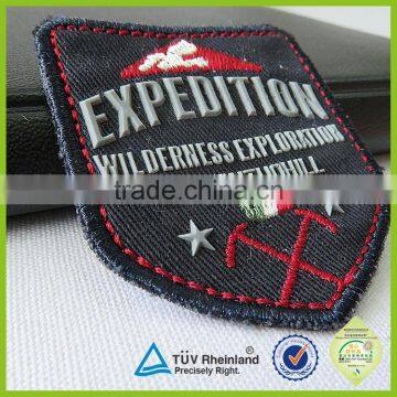 China Personalized Design Custom University Embroidery Patch for Student Uniform photo-3
