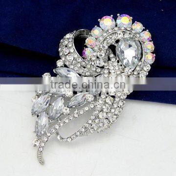 White korean style rhinstone peacock brooch high end custom peacock brooch for Valentines Gift