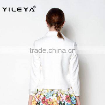 Casual Elegant Short Style Latest Autumn Women Coaches Jackets Wholesale photo-4