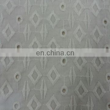 wholesale UK cotton eyelet embroidery fabric for summer dress