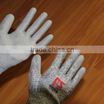 HPPE knitted PU coated cut resistant safety glove