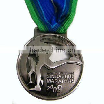 2015 city running half marathon medal