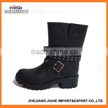 2014 latest pvc rain boots for women with fashion design