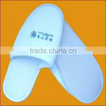 comfortable hotel slippers 73