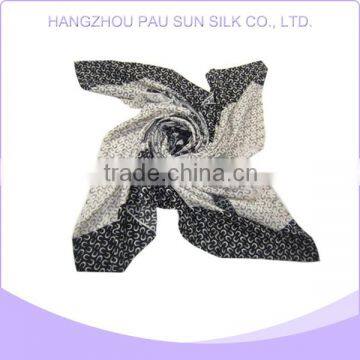 Promotional Fashion Advertising Winter Scarves photo-2