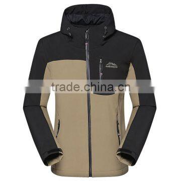 A multifunctional jacket genuine soft shell Jacket Mens thermal air spring leisure mountaineering jacket