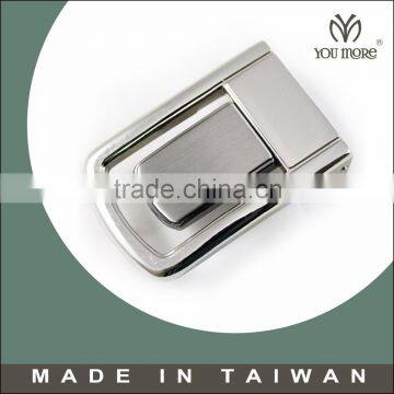 2015 wholesale metal custom cheap sliver titanium belt buckle