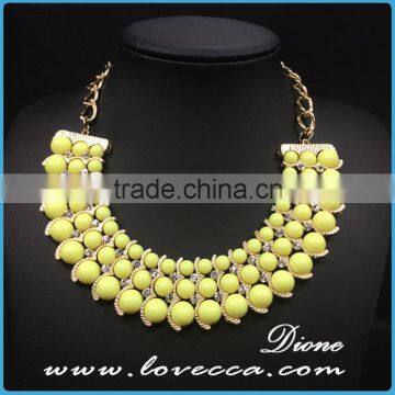 Best Price New Women Wholesale Exaggerate Beads Color Chain Necklace for Sale