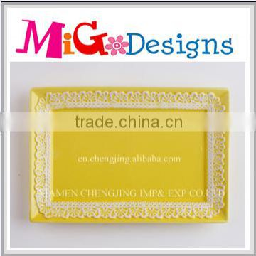 Manufacture Direct Glossy Ceramic Yellow Rectangle Wedding Decor Plates