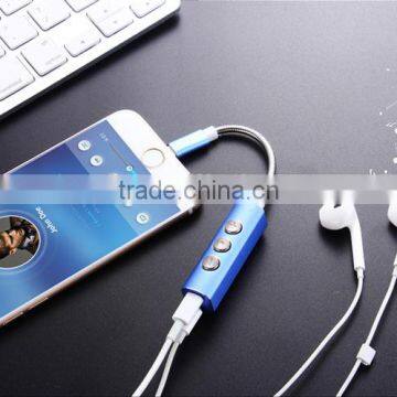 Dual-port Design 8pin To 3.5mm Audio Adapter Mini Headphone Jack Converter With Music Control For IPhone 7 / IPhone7 Plus