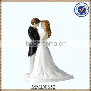 2013 New Design Brand New Resin Loving Sweet Wedding Gifts