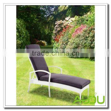 Audu White Los Angeles Garden Wicker Rattan Sun Lounger photo-3
