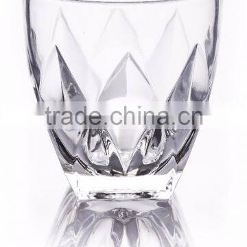 clear glass cup with machine made lotus pattern for drinking