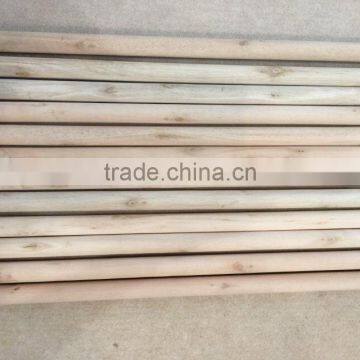Wholesale 120cm Wooden Broom Handle Made of Hardwood Wiht Factory Price photo-2