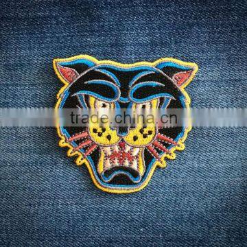 2017Customized Tiger Embroidery Patch, New Custom Embroidered 3D Logo Patch photo-3