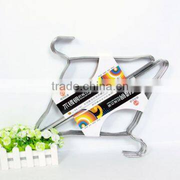 Cheap Colorful Plastic Coated Metal Clothes Hanger photo-2