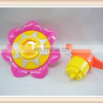 hot sell cheap price plastic wind up light up spinning top