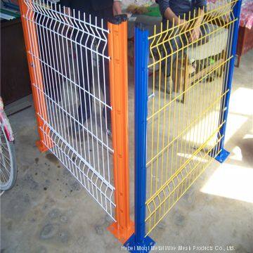 Security protective wire mesh fence with free sample drawing triangle bending fence