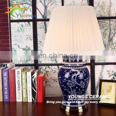 Chinese Traditional HandPainted Blue And White Porcelain Table Lamps