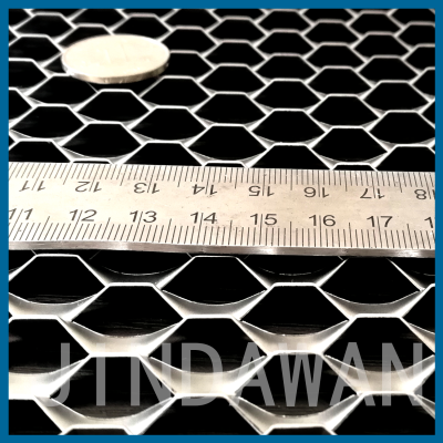 Expanded Titanium Mesh photo-5
