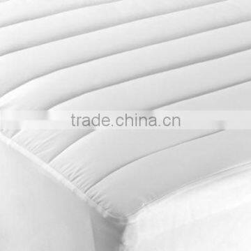 Quilted microfiber and PU backing waterproof fabric for mattress cover