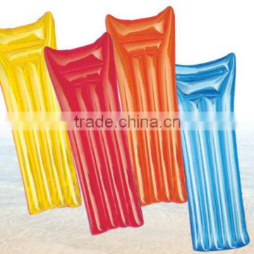 PVC inflatable air mattress/beach air mattress