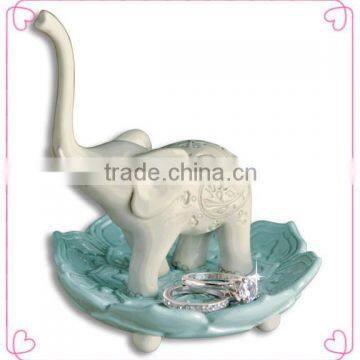 Ceramic Ring Holder For Wedding Favor