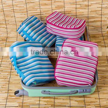 New Trendy Multi-purpose Storage Stripe Curshion Fabric Big Zipper Travel Bag photo-2