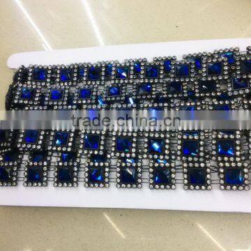 2017 cheap blue rhinestone and square acrylic chain for shoe decoration